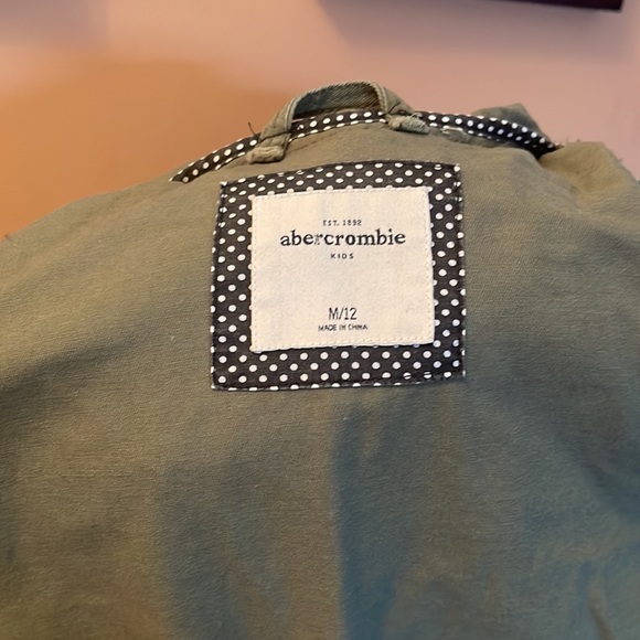 Abercrombie kids army green jacket - Picture 8 of 8